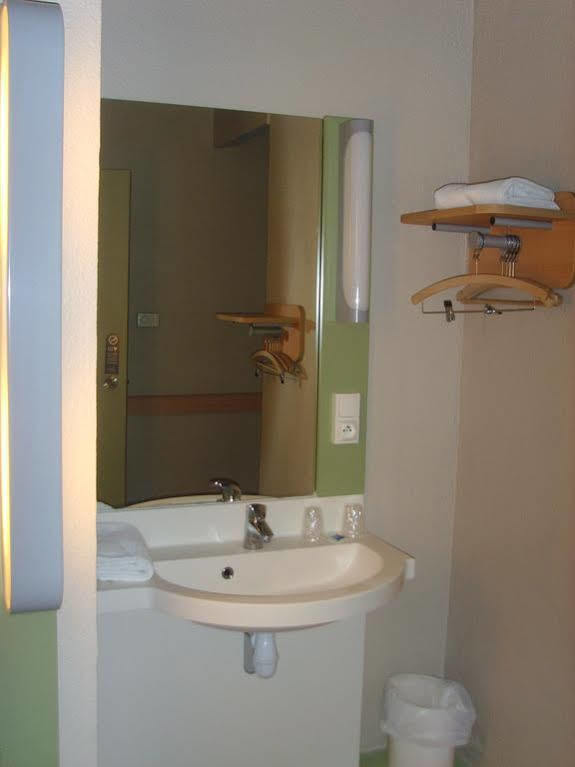 ibis budget L'Isle Adam Eksteriør billede